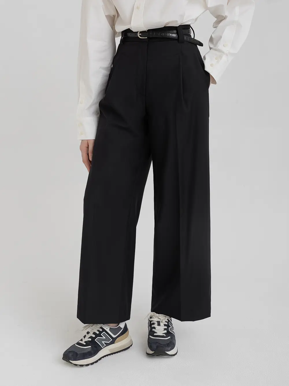 PERR Wide One Tuck Wool Pant
