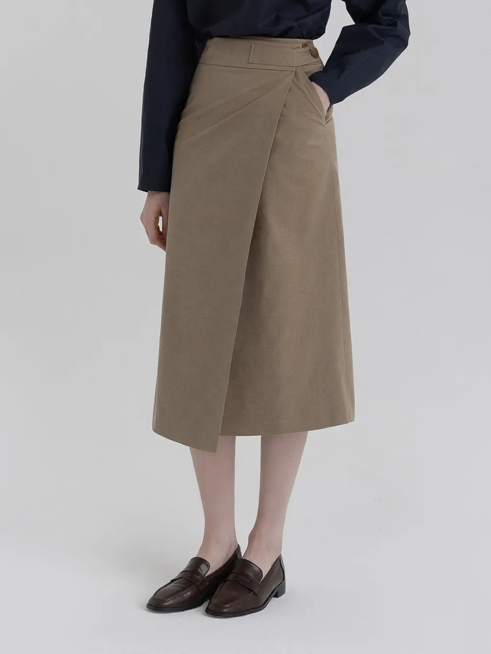 PERR Wool Back Pocket Wrap Skirt (brown)