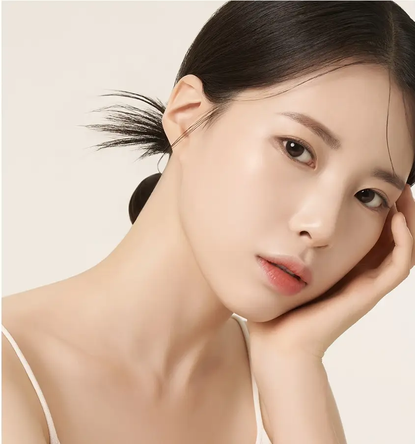 놓치기 쉬운 넥 라인까지 매끄럽고 탄탄하게, '펩타이드 볼륨 넥 크림'